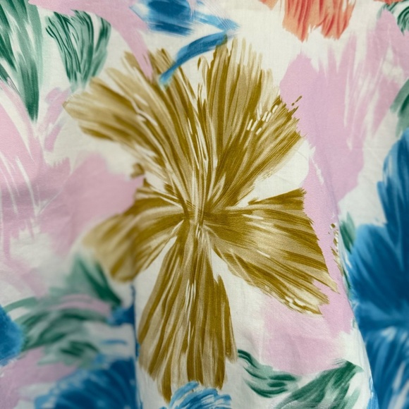 Aureum Ted's Floral Crop Top Size Medium NWT - Picture 4 of 6